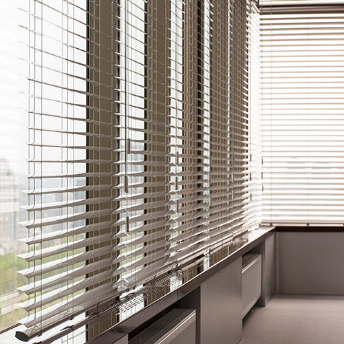 Choosing the Best Blinds for Office Use