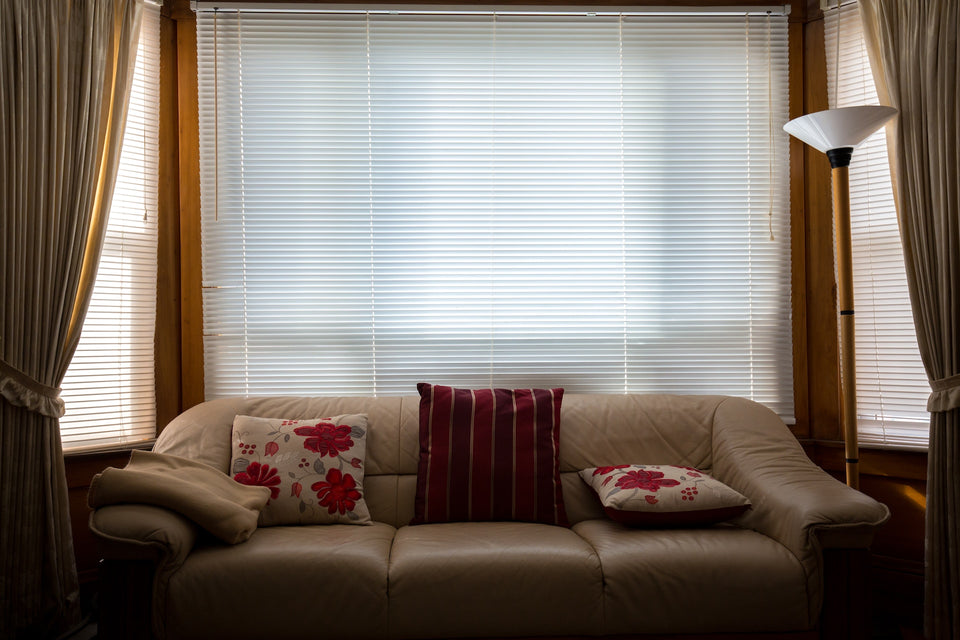 11 Ways to Pair Curtains and Blinds Together + Pros & Cons