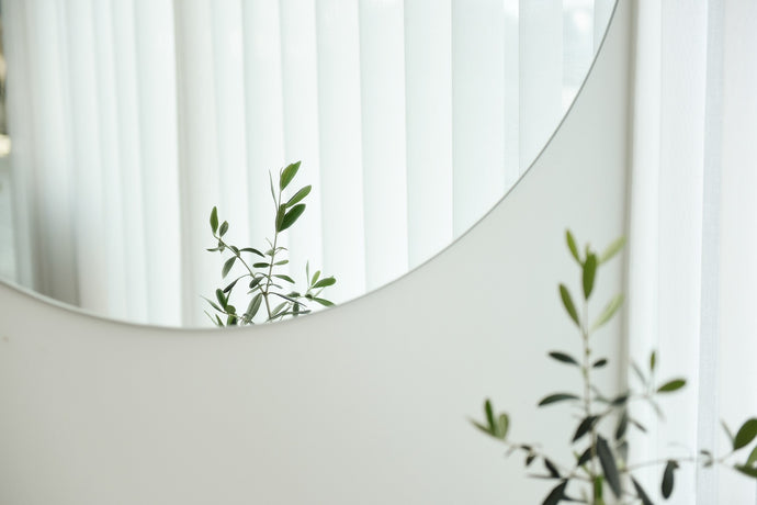 Vertical Blinds Buying Guide: Tips for Choosing the Perfect Set